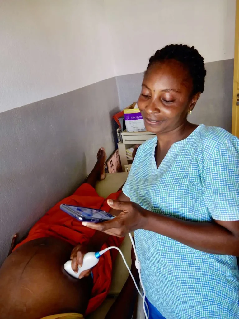 BabyChecker with Isha Pilot 1 Sierra Leone 1200x1600